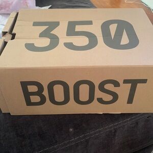Brand new in box Yeezy Boost ** Dupes**